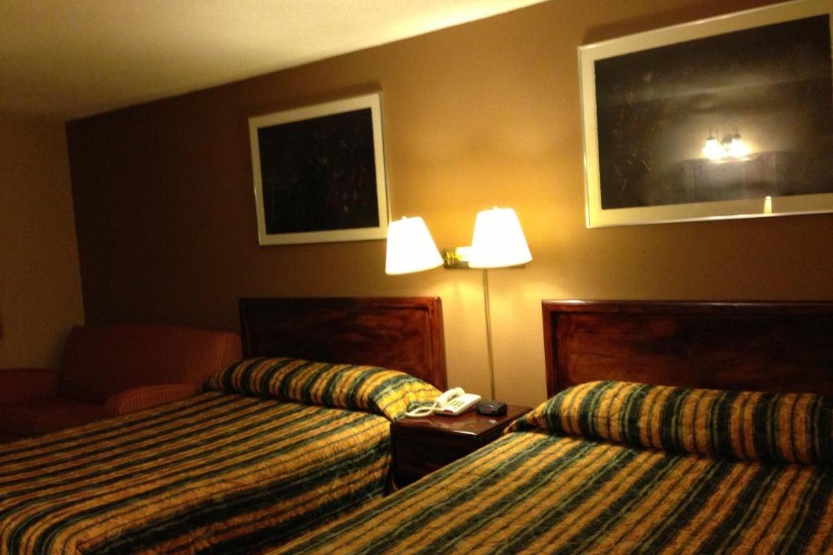 Americas Best Value Inn Macomb Eksteriør billede